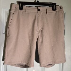 Veece Men's Sz 31 Golf Shorts. Gray.